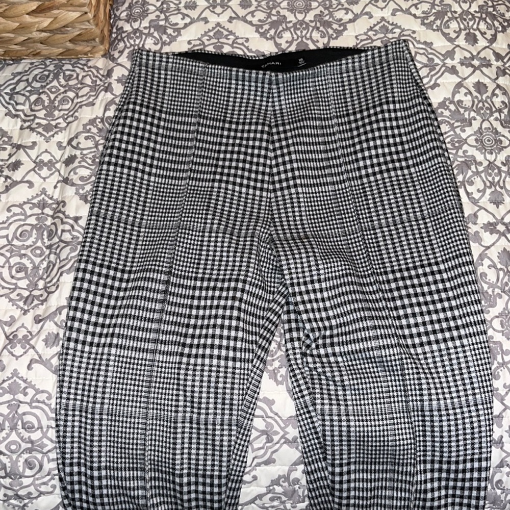 Tahari Black and White Plaid Pants